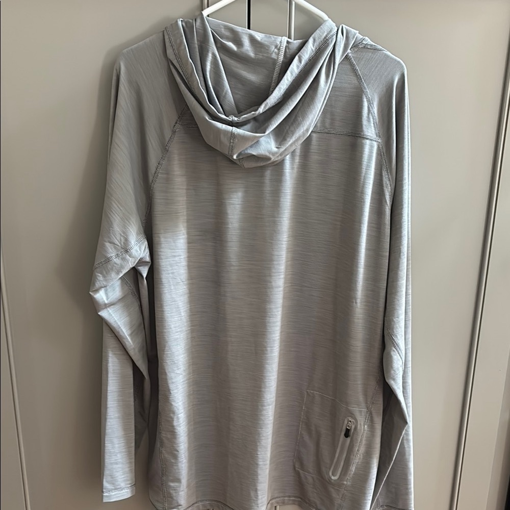 Tommy Bahama Gray islandactive XL hoodie - Picture 4 of 6